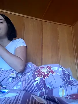 Snapshot of YoungLiisaxx chatting on 09-28-25, 08:52 YoungLiisaxx online show from 09-28-25, 08:52