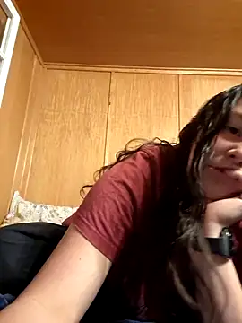 Snapshot of YoungLiisaxx chatting on 11-13-25, 07:46 YoungLiisaxx online show from 11-13-25, 07:46