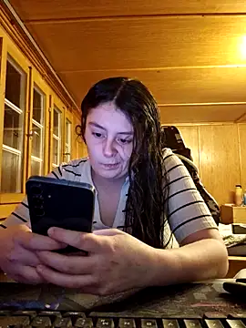 Snapshot of YoungLiisaxx chatting on 02-18-26, 05:42 YoungLiisaxx online show from 02-18-26, 05:42