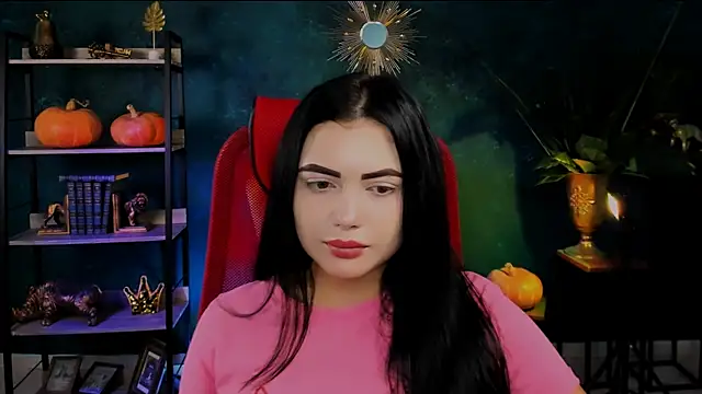 NaomiWilsons online show from 10-31-25, 08:15