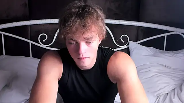 ChaseMuscular online show from 09-25-25, 10:30