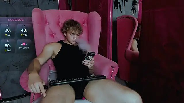 ChaseMuscular online show from 10-11-25, 04:27