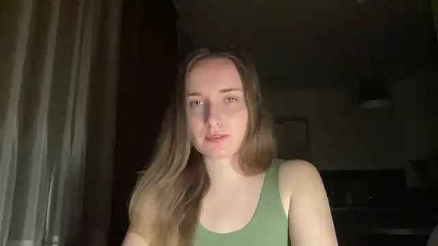 Elanyraa online show from 10-09-25, 07:12