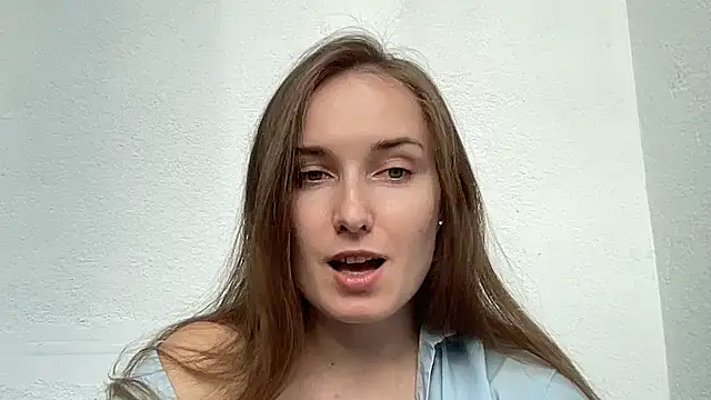 Elanyraa online show from 10-11-25, 11:42