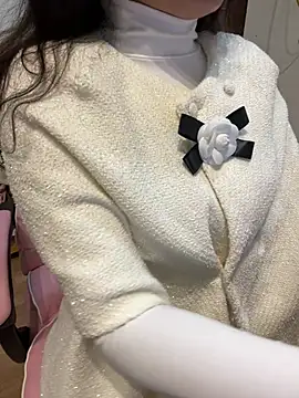 Snapshot of nusita_baby chatting on 02-22-26, 08:35 nusita baby online show from 02-22-26, 08:35