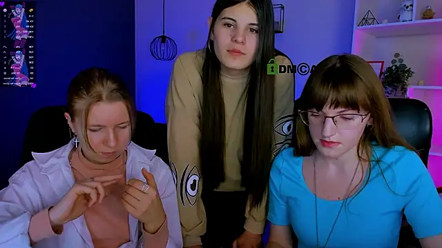 Snapshot of gloria_bubble chatting on 02-06-26, 08:01 gloria bubble online show from 02-06-26, 08:01