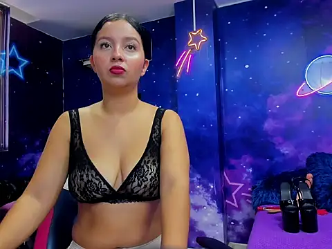 Snapshot of Thalia_Cortea chatting on 10-10-25, 02:49 Thalia Cortea online show from 10-10-25, 02:49