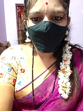 luci-queen online show from 09-15-25, 03:17