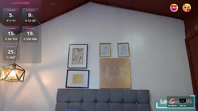  naomi s online show from 03-10-26, 01:49