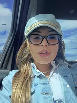 ValeriiGomez online show from 09-08-25, 02:16