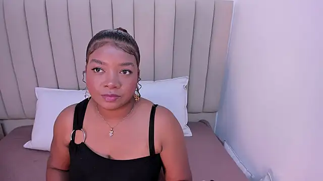 Afrodita de amor online show from 10-28-25, 11:36