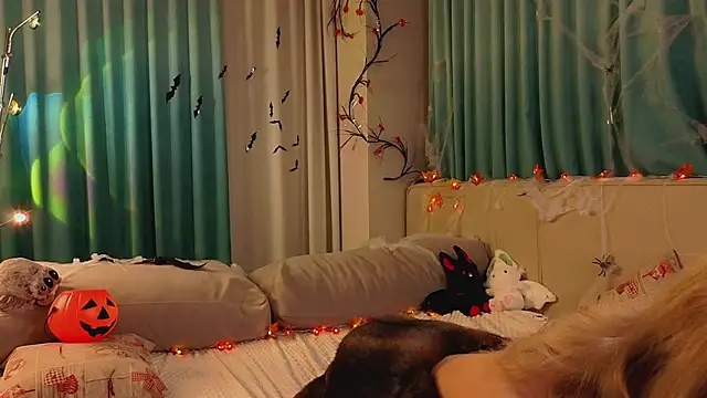 Snapshot of AngelicRice chatting on 10-31-25, 11:11 AngelicRice online show from 10-31-25, 11:11