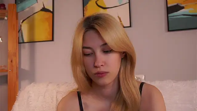 AngelicRice online show from 04-06-26, 01:12