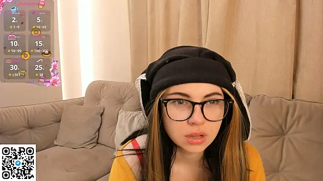 EvaBlimey online show from 10-30-25, 06:48