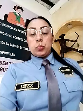 CRISTAL  11 online show from 10-01-25, 02:01