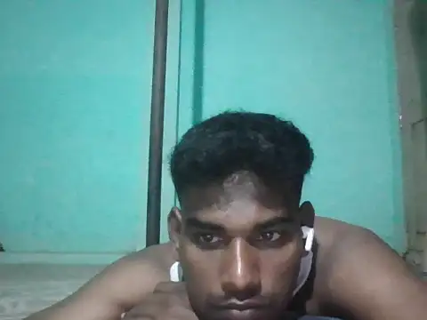 Snapshot of Tamilgud23 chatting on 05-03-26, 04:57 Tamilgud23 online show from 05-03-26, 04:57
