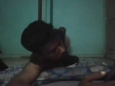 Snapshot of Tamilgud23 chatting on 05-31-26, 09:16 Tamilgud23 online show from 05-31-26, 09:16
