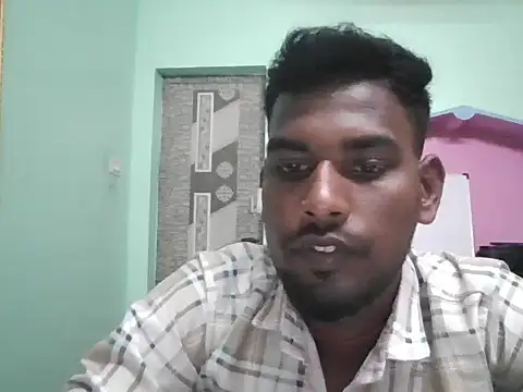 Snapshot of Tamilgud23 chatting on 06-05-26, 05:25 Tamilgud23 online show from 06-05-26, 05:25