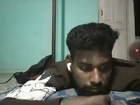 Snapshot of Tamilgud23 chatting on 07-04-26, 05:19 Tamilgud23 online show from 07-04-26, 05:19