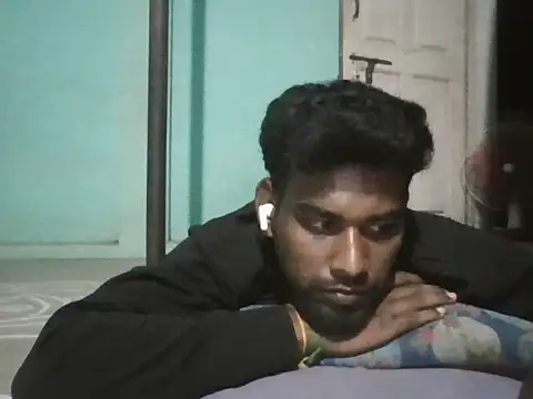 Snapshot of Tamilgud23 chatting on 07-19-26, 05:16 Tamilgud23 online show from 07-19-26, 05:16