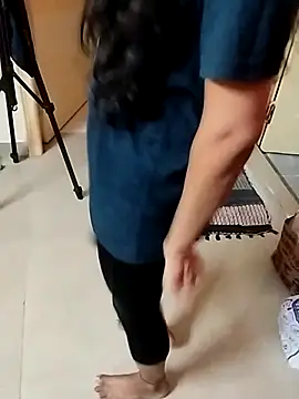 hot spicey online show from 04-19-26, 12:04