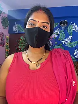 V-Hot-Sweti online show from 11-17-25, 04:13