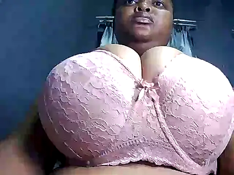 MegaBustyQueen online show from 02-20-26, 07:58