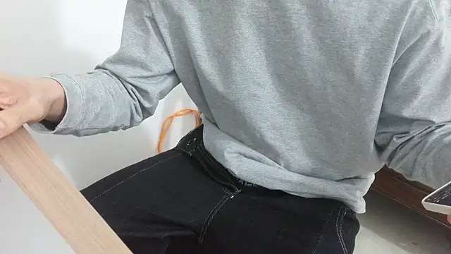 Snapshot of Sza_0515 chatting on 02-19-26, 07:48 Sza 0515 online show from 02-19-26, 07:48