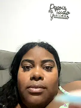 Snapshot of LunaSthena chatting on 10-26-25, 04:51 LunaSthena online show from 10-26-25, 04:51