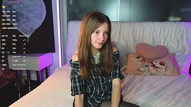 Snapshot of DongMolt chatting on 09-16-25, 06:31 DongMolt online show from 09-16-25, 06:31