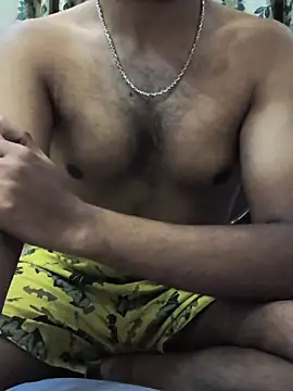 Snapshot of hunk7714 chatting on 11-18-25, 07:40 hunk7714 online show from 11-18-25, 07:40