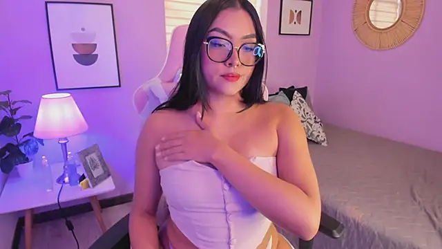 Ema wett online show from 11-26-25, 07:48