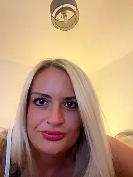 Seductive-SkyeXXX online show from 10-23-25, 10:08