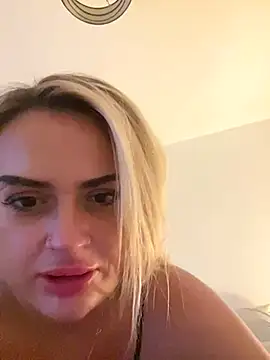 Seductive-SkyeXXX online show from 11-11-25, 02:55