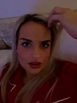 Seductive-SkyeXXX online show from 01-08-26, 09:17