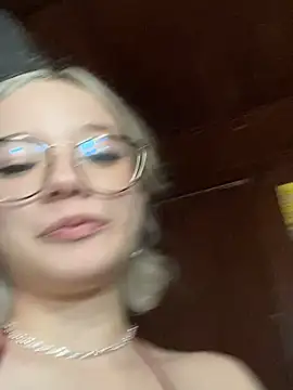 sukubo   online show from 02-01-26, 09:30