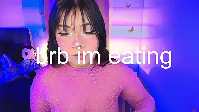 Snapshot of annie-russel chatting on 09-19-25, 11:38 annie-russel online show from 09-19-25, 11:38