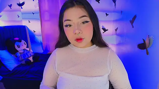 Snapshot of annie-russel chatting on 10-03-25, 12:18 annie-russel online show from 10-03-25, 12:18