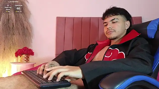 Snowlann online show from 10-28-25, 12:30