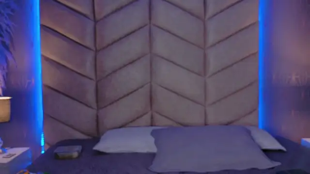 Snapshot of samiradoll chatting on 09-16-25, 04:13 samiradoll online show from 09-16-25, 04:13