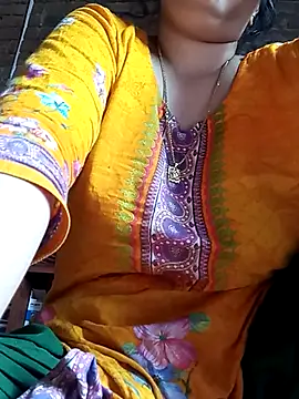 Snapshot of Cute_Pagli chatting on 10-09-25, 07:28 Cute Pagli online show from 10-09-25, 07:28