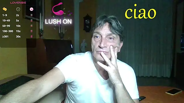 Snapshot of lattediyak chatting on 10-30-25, 01:07 lattediyak online show from 10-30-25, 01:07