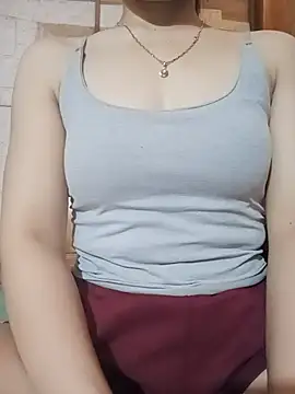 LucyyLy online show from 05-19-26, 04:19
