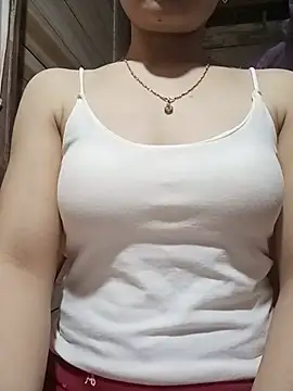 LucyyLy online show from 05-20-26, 12:11