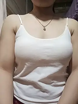 LucyyLy online show from 05-21-26, 12:17