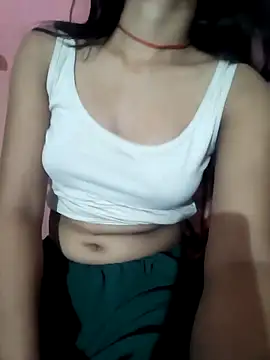 Snapshot of sr2818168 chatting on 09-13-25, 12:21 sr2818168 online show from 09-13-25, 12:21