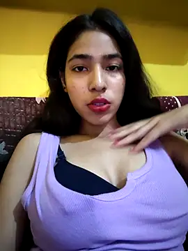 Snapshot of hot_senorita577 chatting on 10-17-25, 07:33 hot senorita577 online show from 10-17-25, 07:33