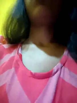 Snapshot of hot_senorita577 chatting on 10-19-25, 11:44 hot senorita577 online show from 10-19-25, 11:44