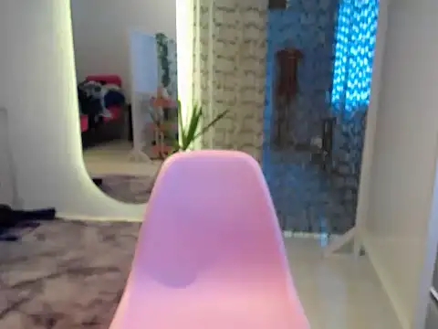 Snapshot of Manuela_lara_ chatting on 09-23-25, 01:47 Manuela lara online show from 09-23-25, 01:47