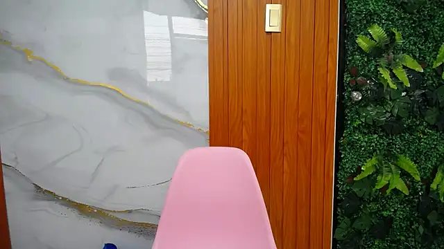 Snapshot of Manuela_lara_ chatting on 03-05-26, 02:13 Manuela lara online show from 03-05-26, 02:13